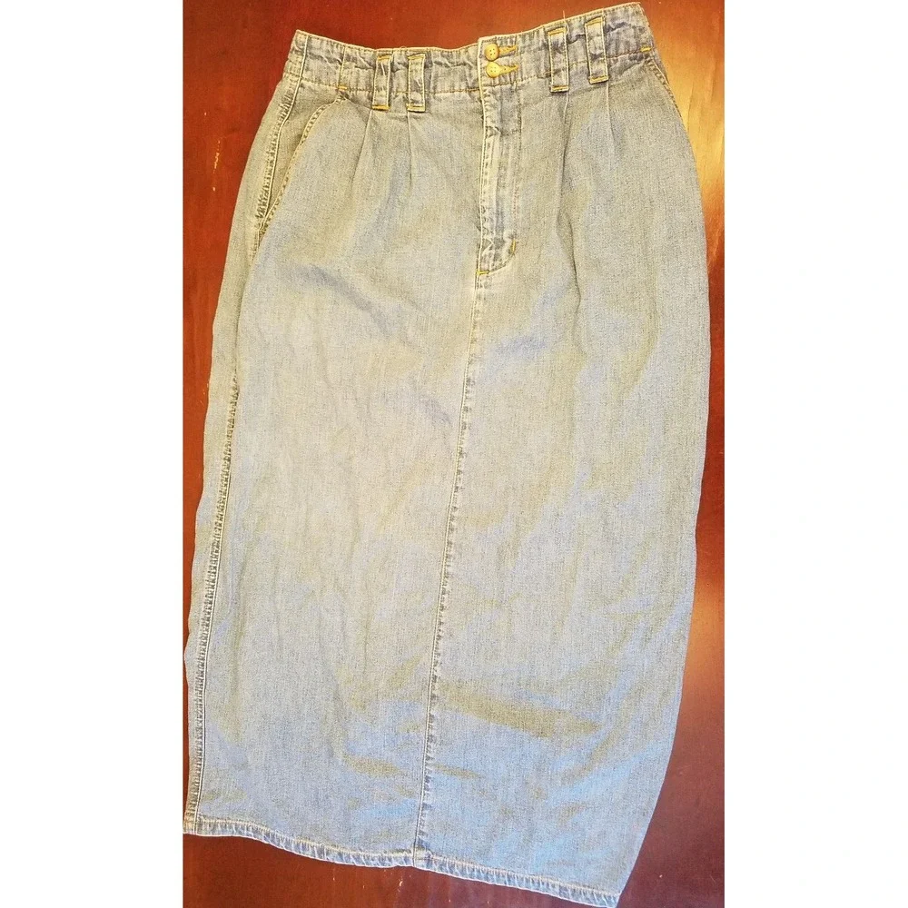 Eddie Bauer Denim  Skirt Size 10  Long Maxi Modest Blue Back Slit‎
